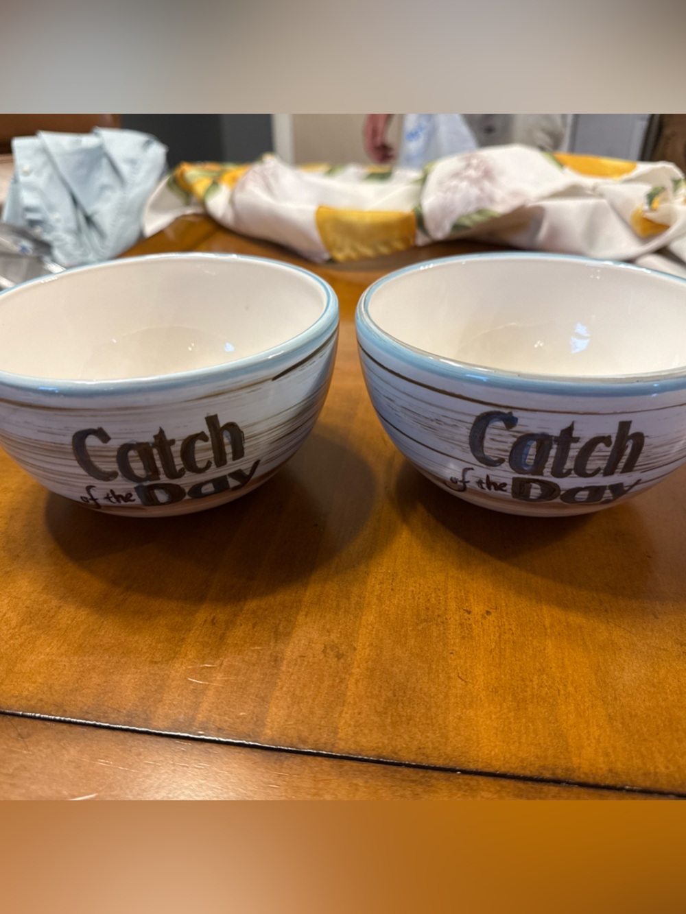 Set Of 2 Certified International “Catch Of The Day” Fisherman Bowl Kate McRostie